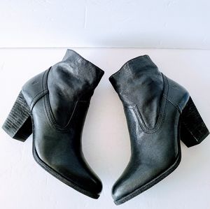 Frye Essa Black Leather Bootie